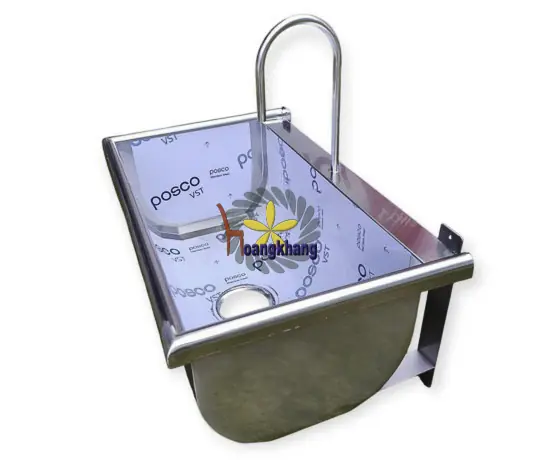 Máng Treo Tường Inox Đạp Chân Thiết Kế Bo Tròn 3 Cạnh
