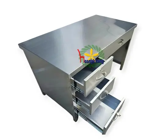 Bàn Inox Có 4 Học Kéo